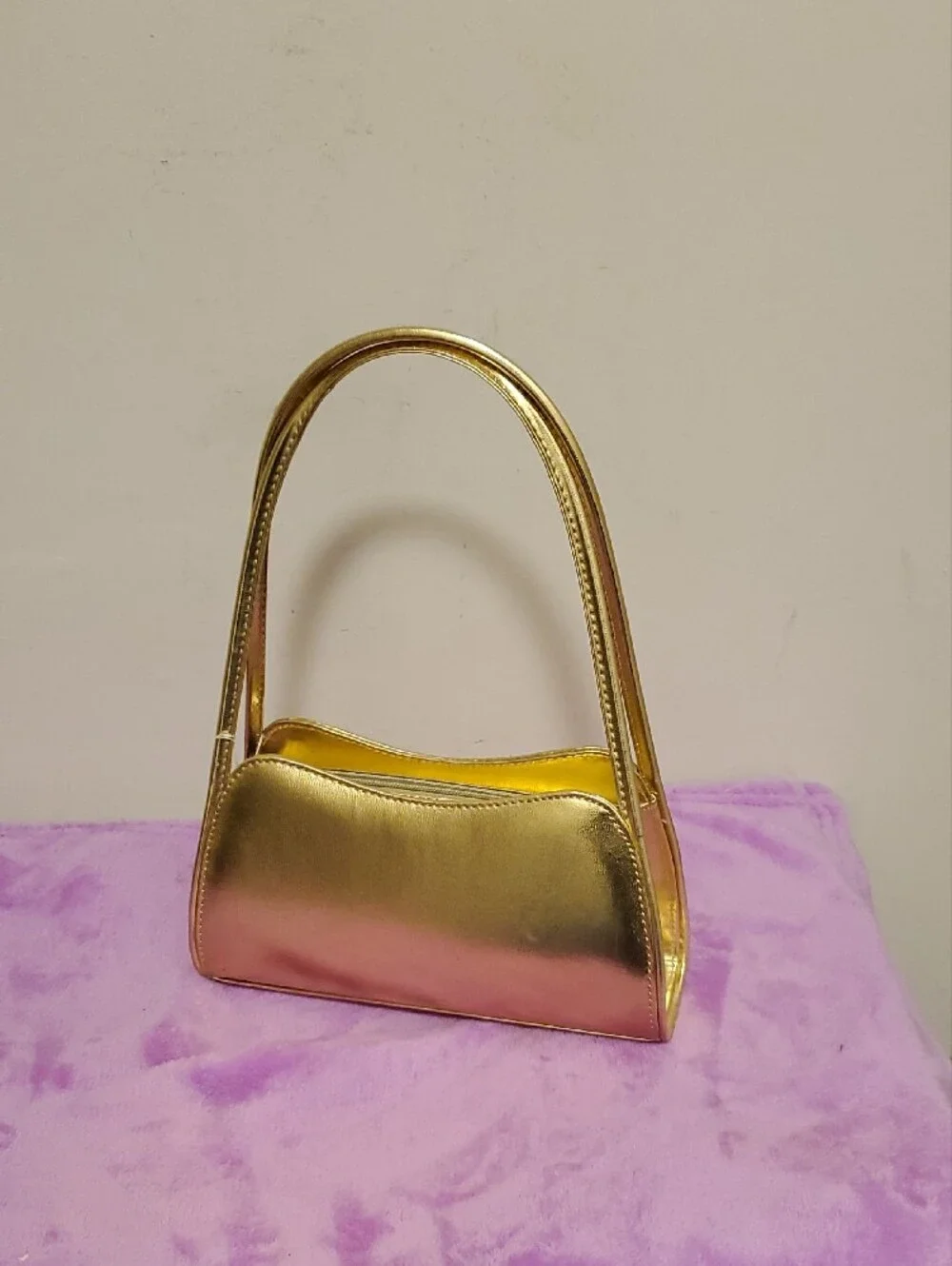 Pretty Angel Gold Metallic Shoulder Bag